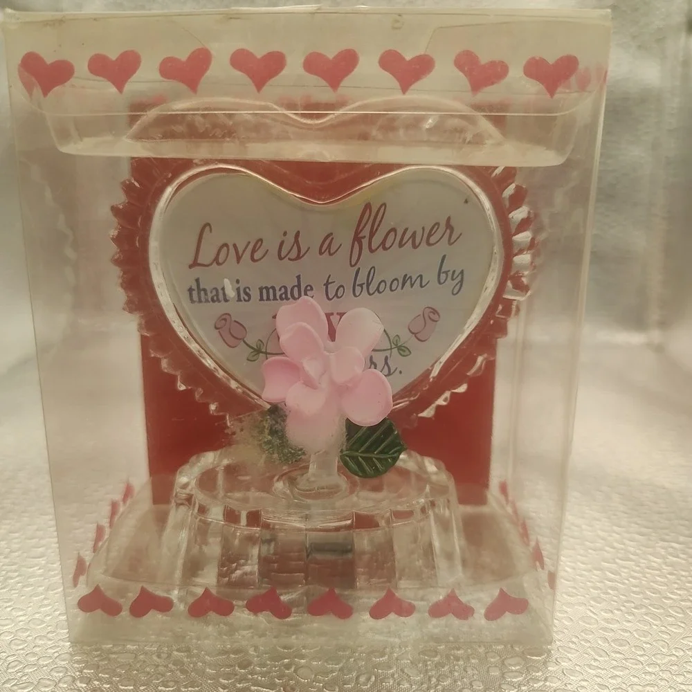 Light Up Gift Hearts‎
